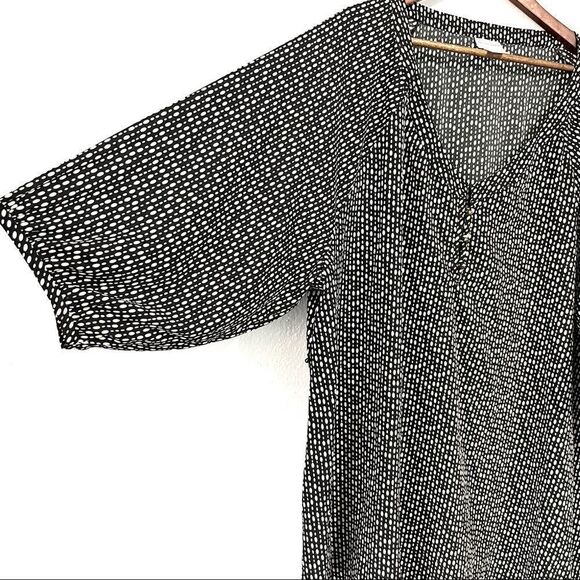 Motherhood Maternity Top Size 2X - Picture 4 of 8